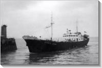 Fcamp () the trawler Louis Girard entering Fcamp (photo Alain Lescure)